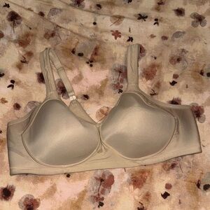 Vanity Fair Light Beige Bra